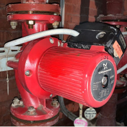 Насос циркуляционный Grundfos UPS 65-180 F